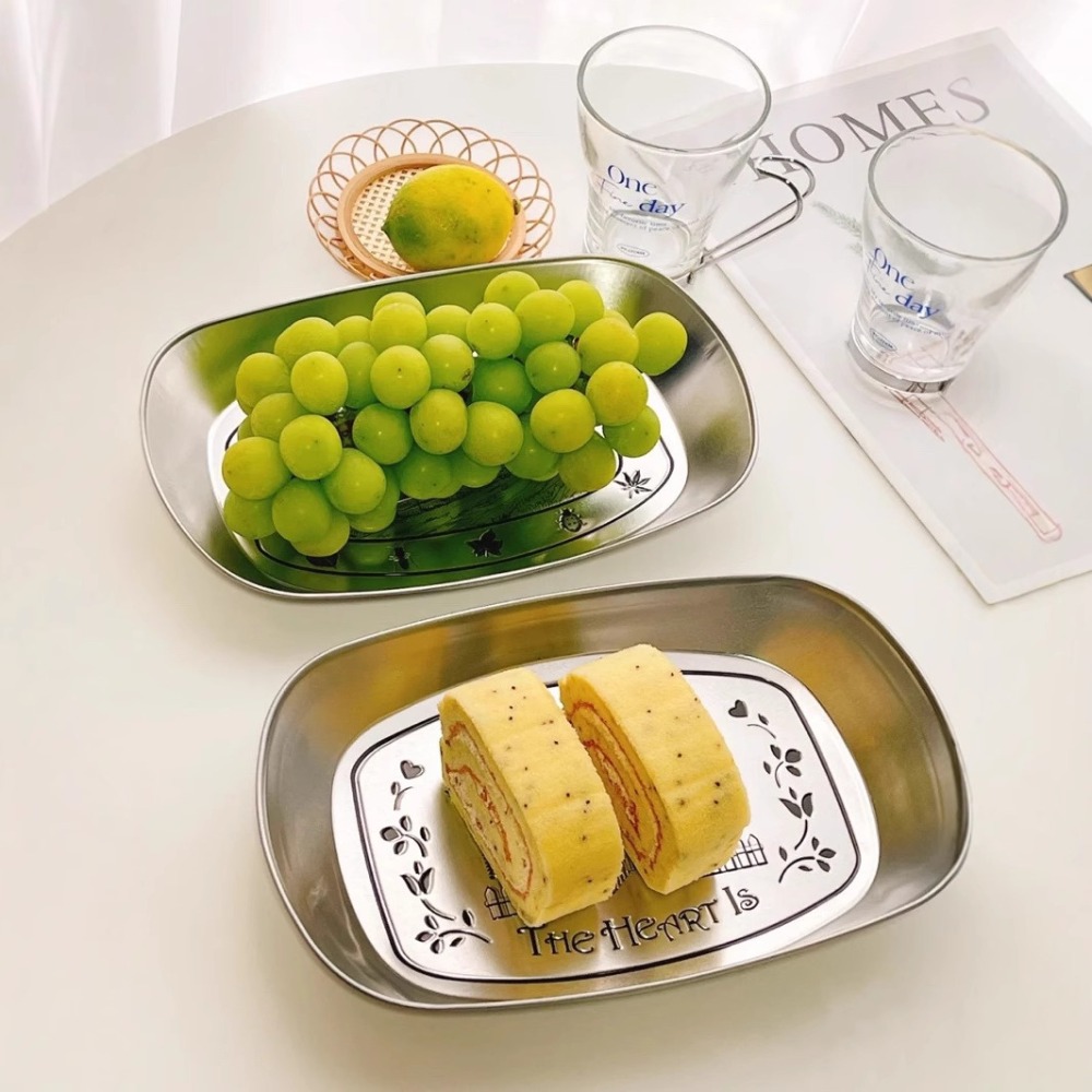 ถาดเหล็กสไตล์วินเทจอเมริกัน 2  - Food And Snacks For Picnic บทวิจารณ์และราคา